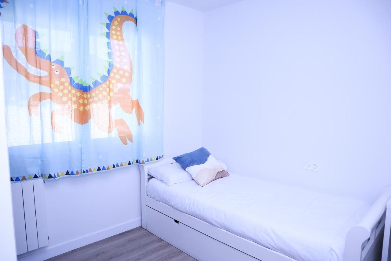 Primera Linea De Playa Surf & Apartment Sopelana